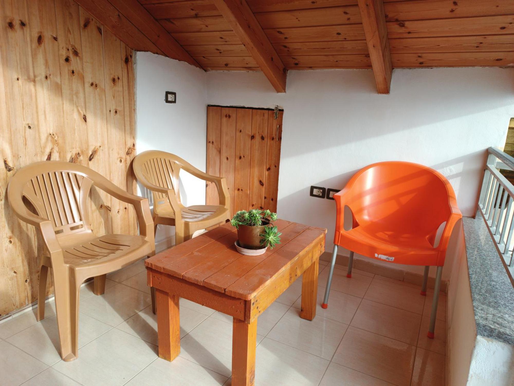 Guesthouse Eva Suite بيرات المظهر الخارجي الصورة